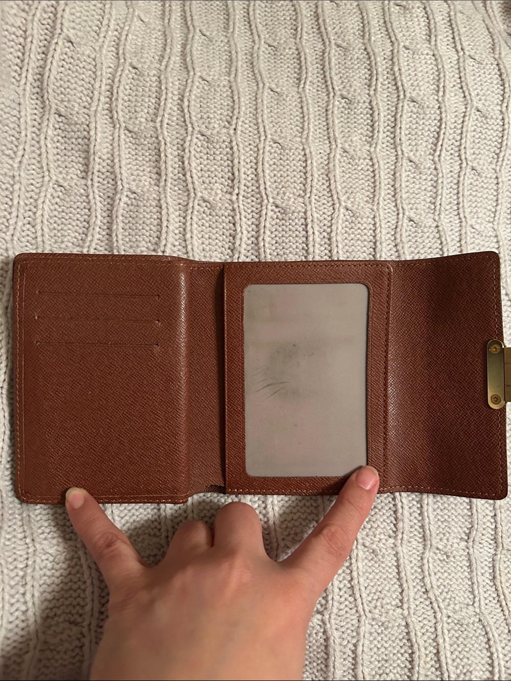 Louis Vuitton Compact Wallet - Picture 8 of 13